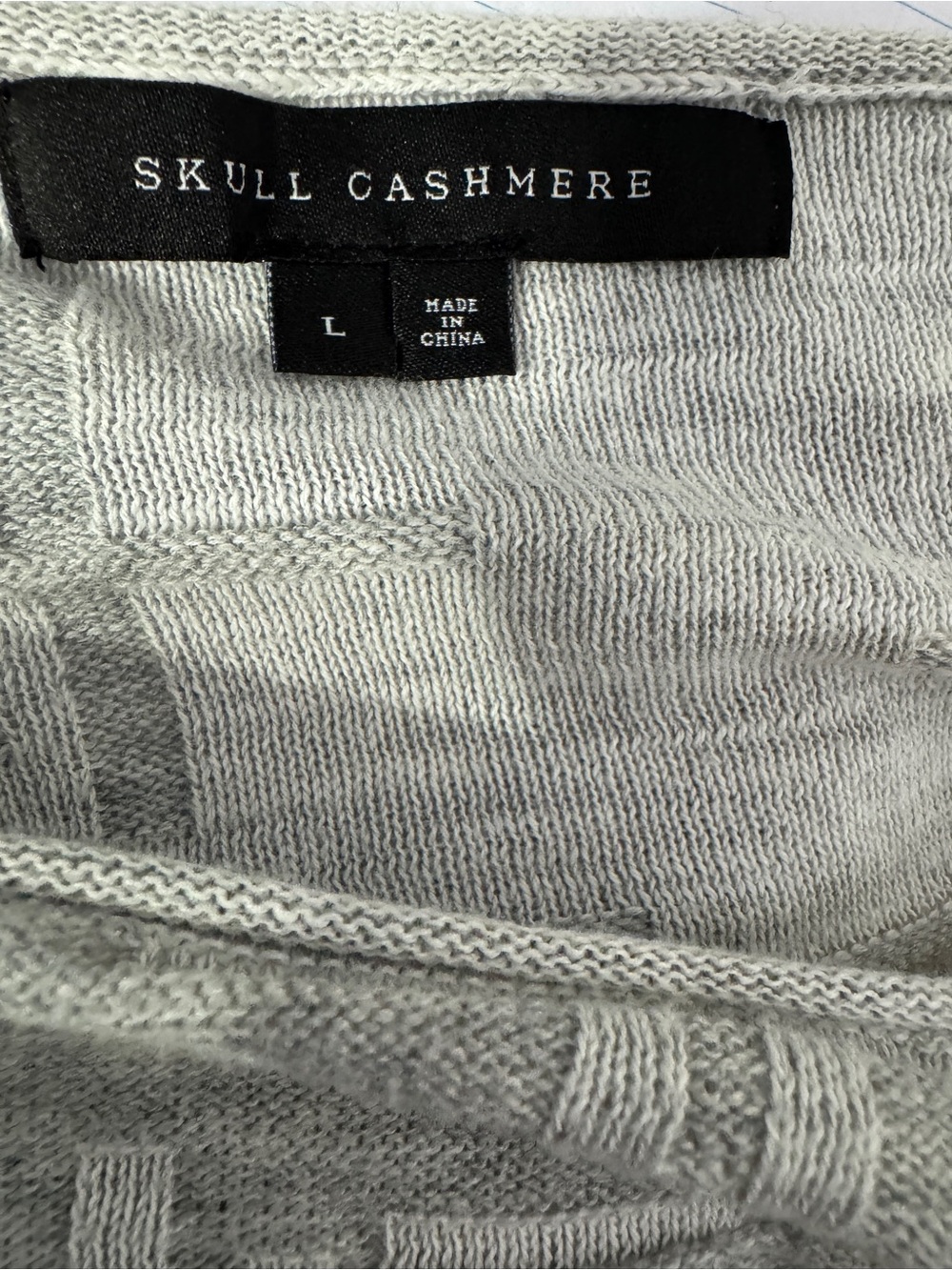 Skull Cashmere Gray & White Bold Skull Motif Print Cotton Pullover Sweater L - Picture 4 of 5